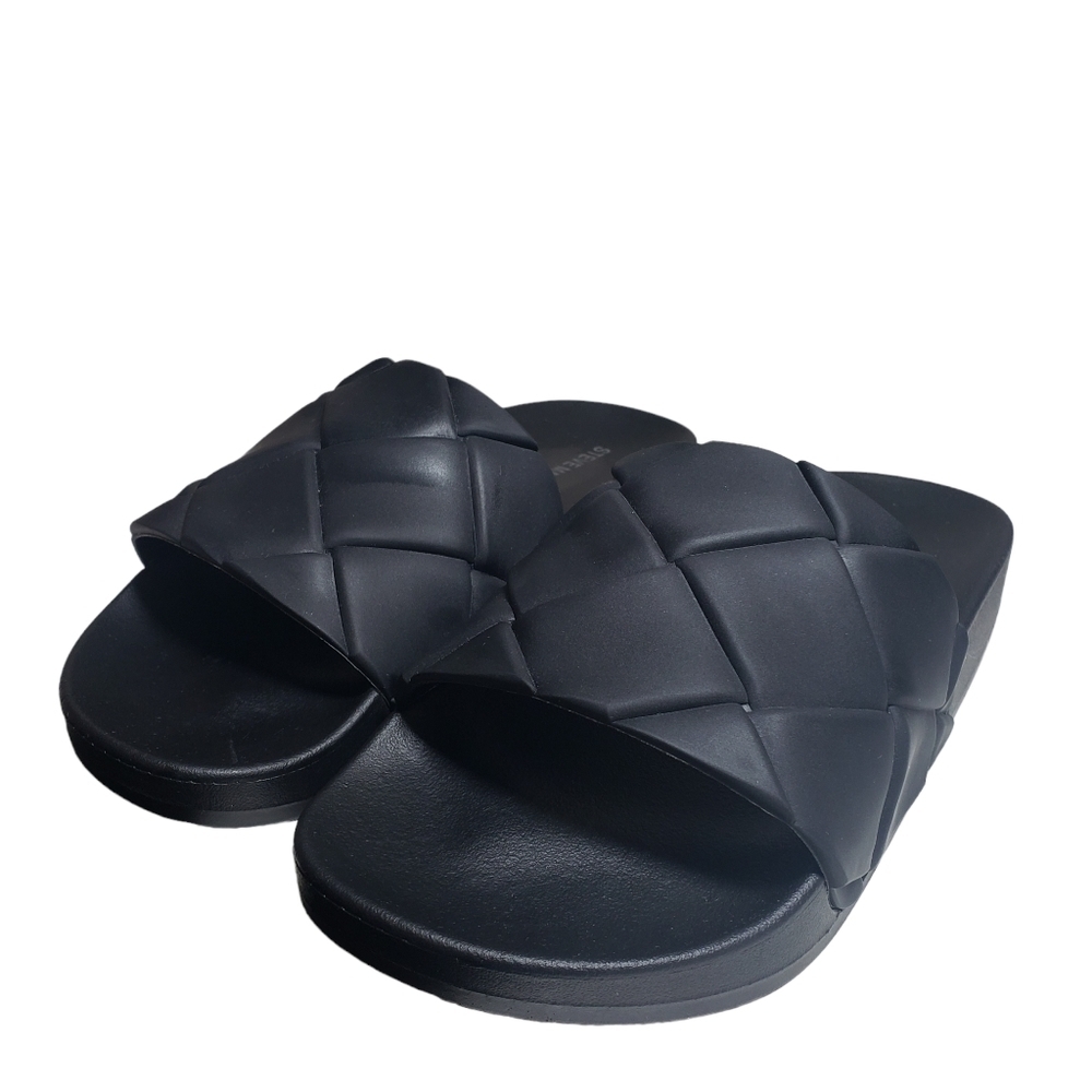 Steve Madden Soulful Black Quilted Pool Slides Sz 5